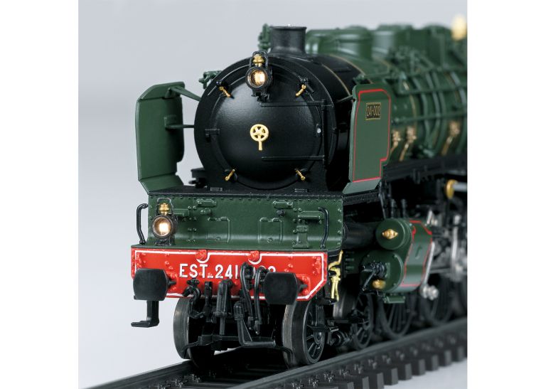 Trix HO 22913 EST Class 13 Express Train Steam Locomotive