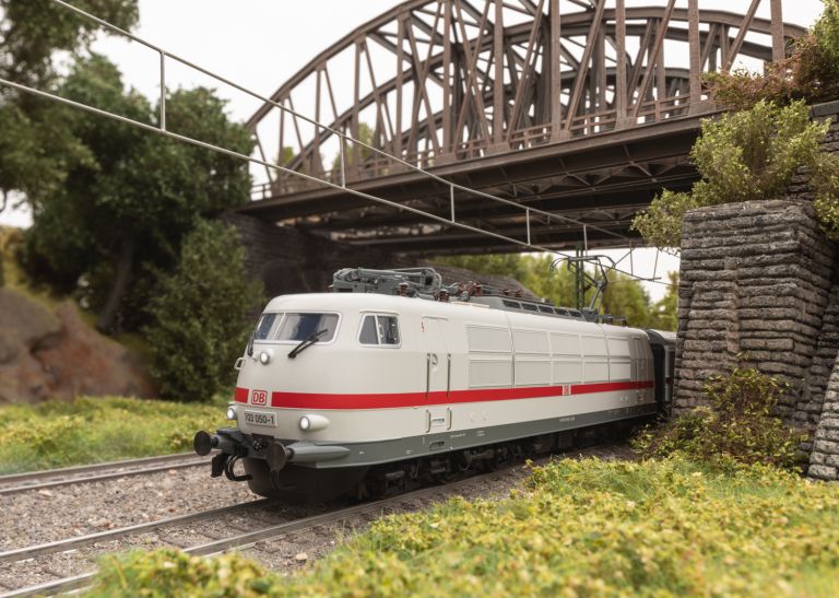 TRIX HO 25050 Locomotiva elettrica Gruppo 103.1
