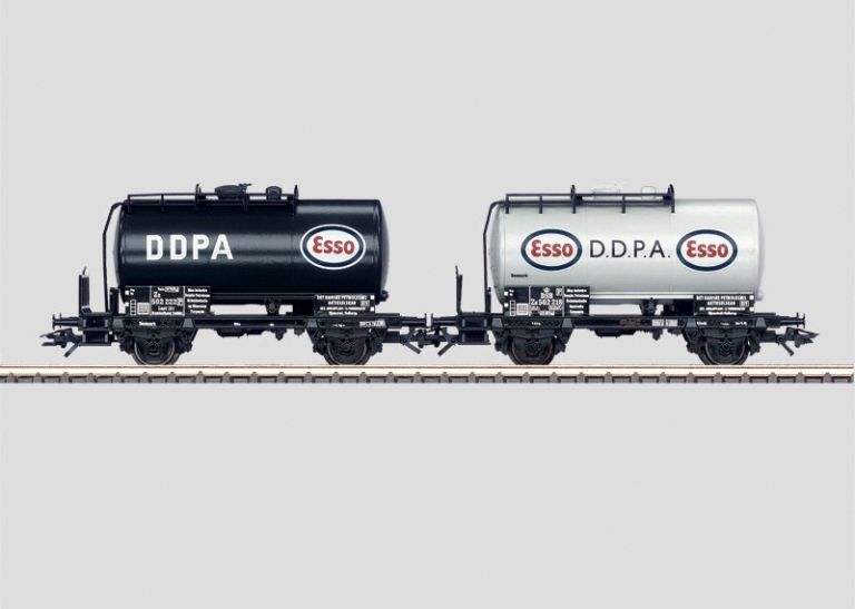 MARKLIN 48546 Gruppo - 2 carri cisterna Esso