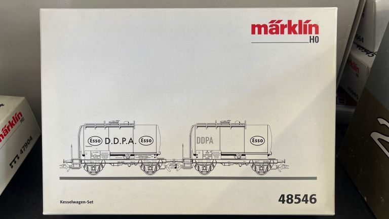 MARKLIN 48546 Gruppo - 2 carri cisterna Esso