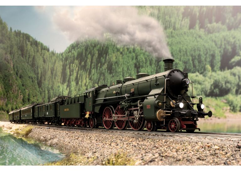 MARKLIN 39436 Locomotiva a vapore S 3/6, quella con gli "assi alti"