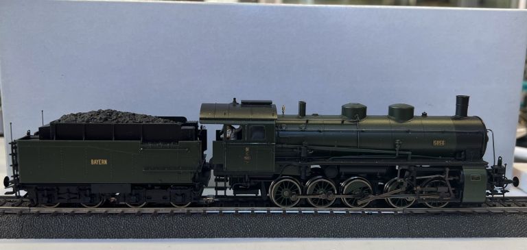 MARKLIN HO 39550 Bavarian Freight Steam Locomotive with a Tender second hand top conditions MARKLIN