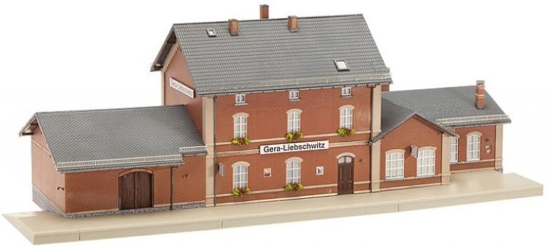 Faller 110117 Stazione di Gera-Liebschwitz