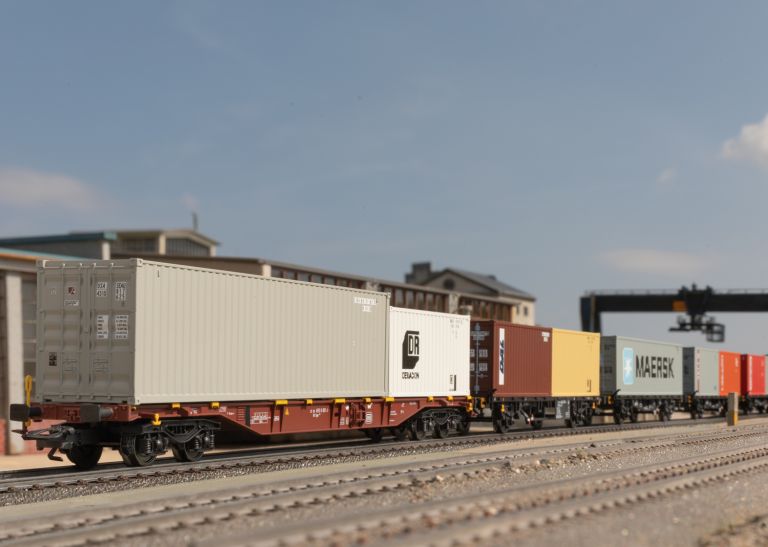 Marklin HO 47680 Gruppo di carri di supporto per container
