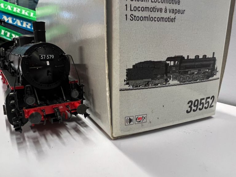 Marklin HO 39552 Freight Steam Locomotive with a Tender second hand excellent conditions
