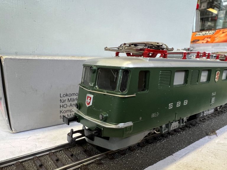 Marklin HO 3650 Locomotiva Elettrica digitale Ae 6/6 SBB con scatola originale