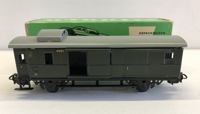 Marklin HO 4003 Carrozza passeggeri DB in lamierino con scatola originale