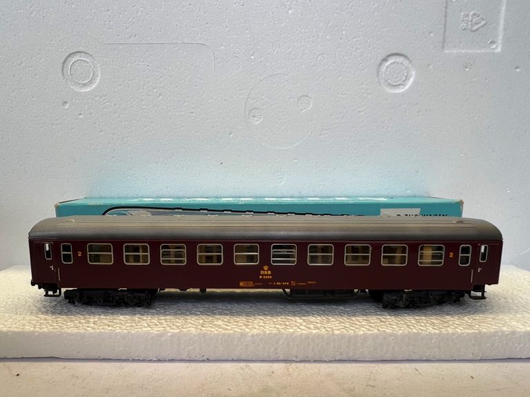 Marklin HO 4045.1 Carrozza Danese 2a classe DSB in lamierino con scatola originale