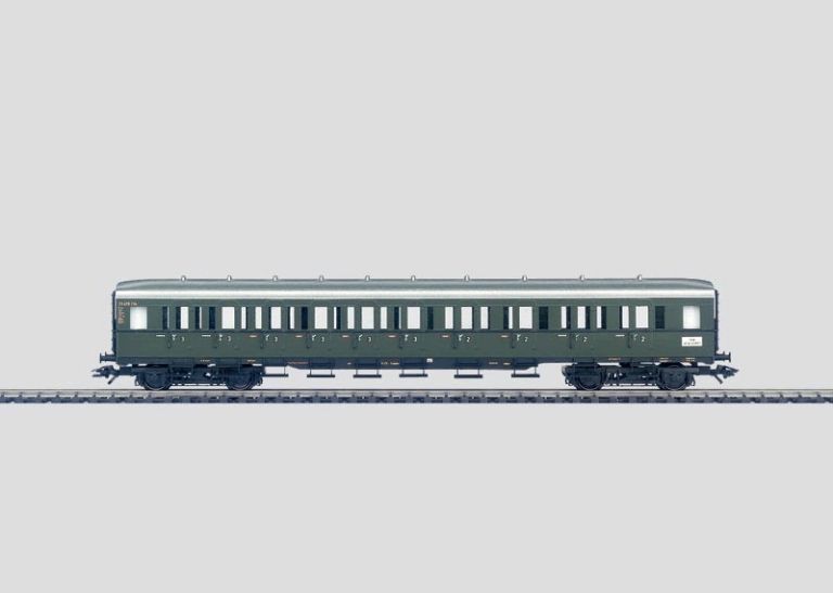 MARKLIN HO 43100 Compartment Car