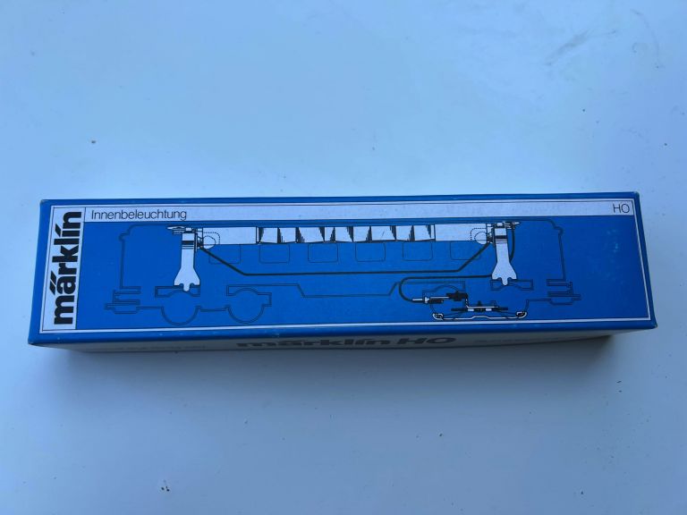 MARKLIN HO 7197 LIGHTING KIT WITH ORIGINAL BOX