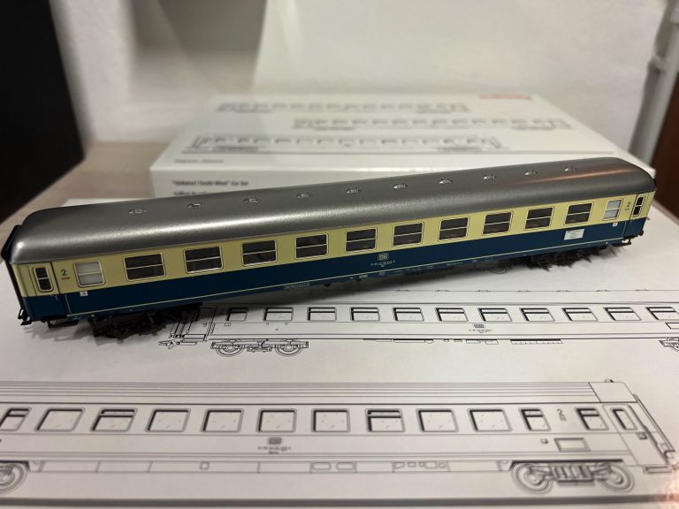 MARKLIN HO 42994 SET 3 CARROZZE DB "SUDWIND"
