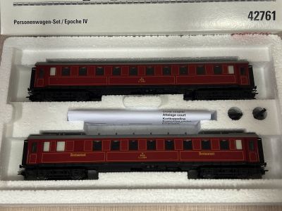MARKLIN HO 42761 SET OF 2 DSB PASSENGER COACHES MARKLIN