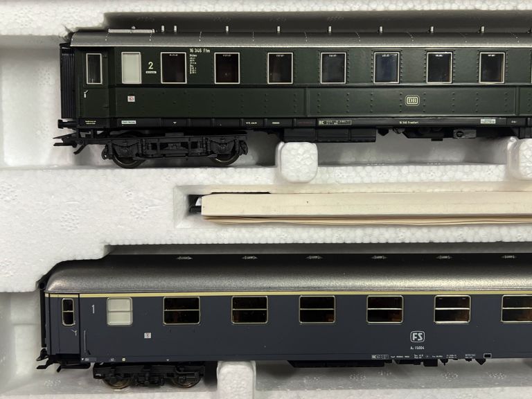 MARKLIN HO 42942 SET 3 CARROZZE PASSEGGERI RIVIERA EXPRESS