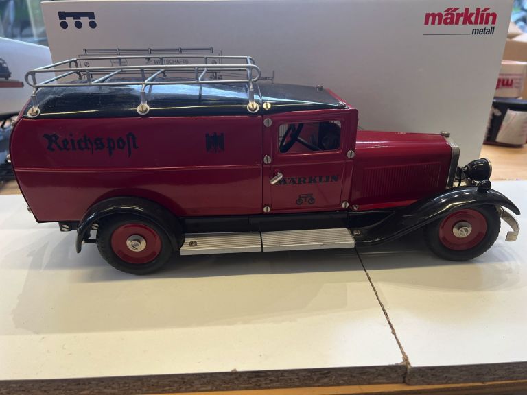 MARKLIN 1989 Furgone blindato in lamierino "Reichpost" come nuovo senza scatola originale