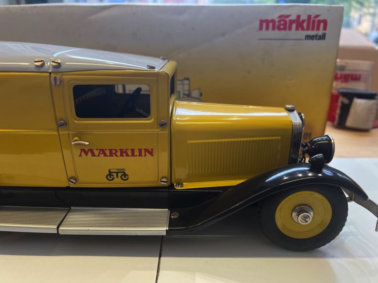 MARKLIN 1990 Raro Furgone blindato in lamierino "Deutsche post" come nuovo con scatola originale