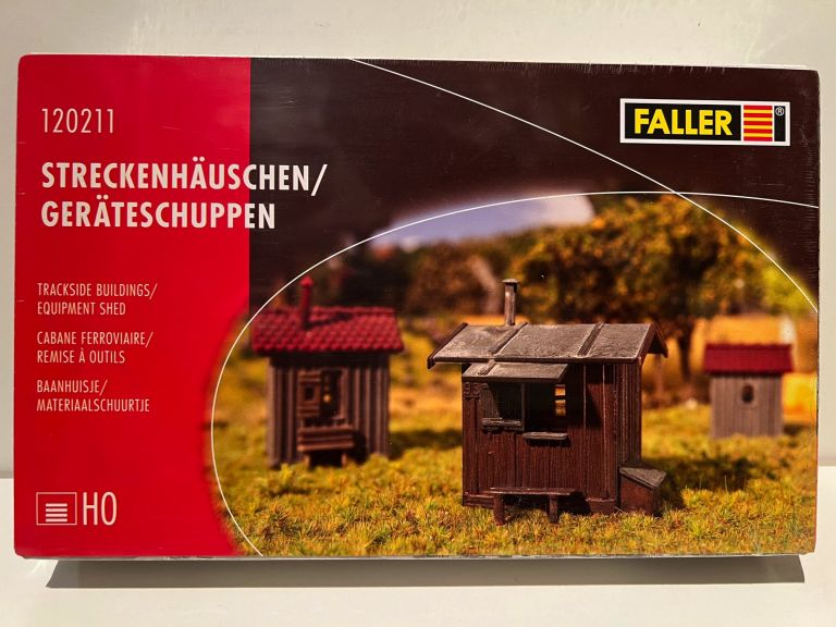 Faller HO 120211 3 Trackside shanties