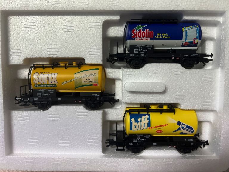 MARKLIN HO 46425 SET 3 CARRI CISTERNA USATO COME NUOVO CON SCATOLA