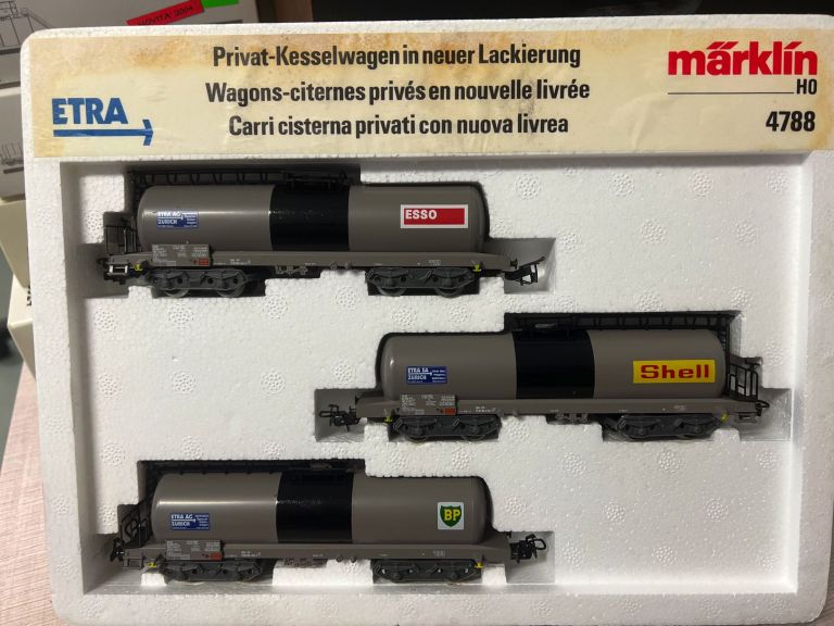 MARKLIN HO 4788 SET 3 CARRI CISTERNA USATO COME NUOVO CON SCATOLA