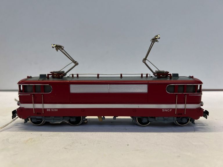 MARKLIN HO 3059 LOCOMOTIVA ELETTRICA SERIE BB 9200 SNCF "CAPITOLE" SENZA SCATOLA