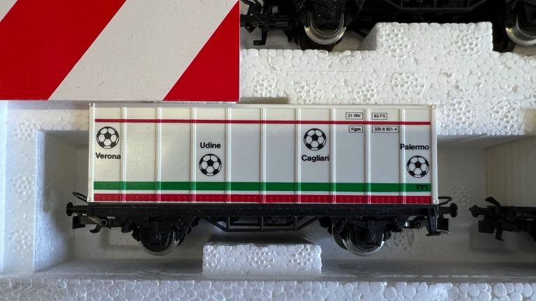 MARKLIN HO 4490S Italy '90 Special Freight Car Set