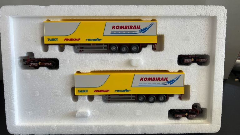 MARKLIN HO 48040 SET 2  KOMBIRAIL Car set
