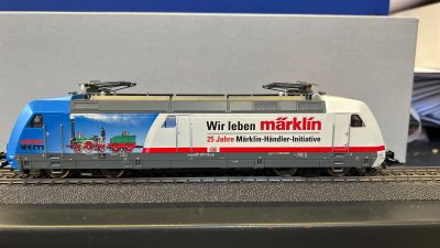 MARKLIN HO 39374 LOCOMOTIVA ELETTRICA BR 101  EPOCA V DIGITAL SOUND MfX OTTIMA MARKLIN