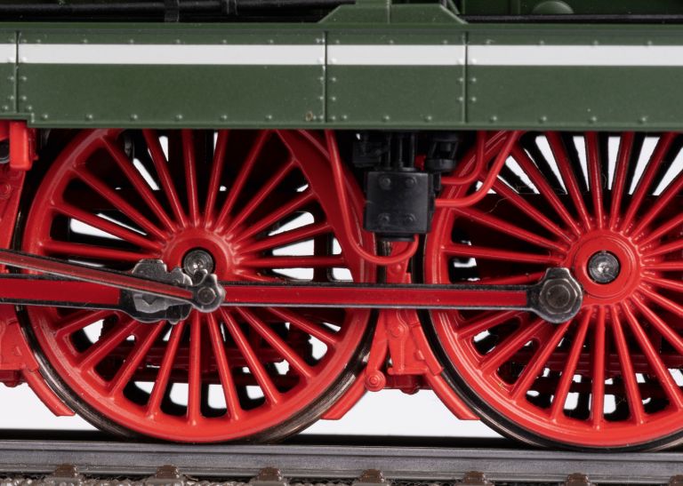 Trix HO 25020  Steam Locomotive, Road Number 18 201