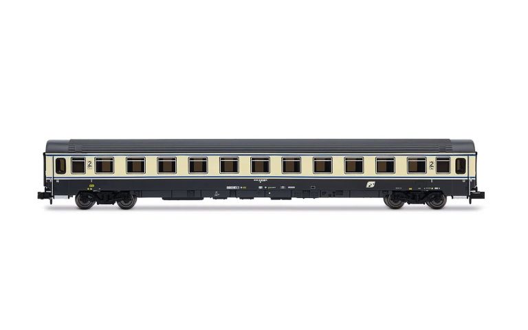 Arnold HN4493 FS, 2-unit set of UIC-Z1, consisting of 2nd class in Eurofima C1 livery + 2nd class in "Bandiera" livery, ep. V