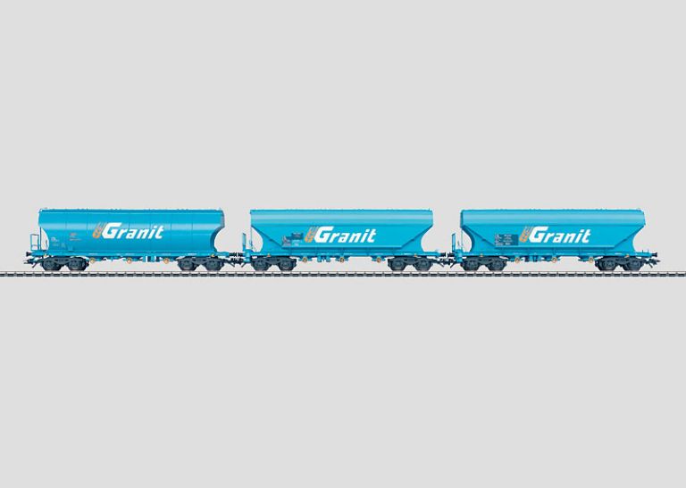 MARKLIN HO 46329 Set with 3 Hopper Cars