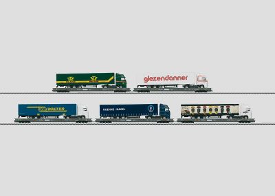 MARKLIN HO 47416 "Rollende Landstraße / Rolling Road" Set with 5 Depressed Floor Flat Cars. MARKLIN