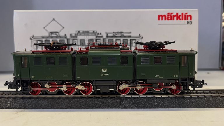 MARKLIN HO 3329 LOCOMOTIVA ELETTRICA BR E 91 DB OTTIMA CON SCATOLA ORIGINALE