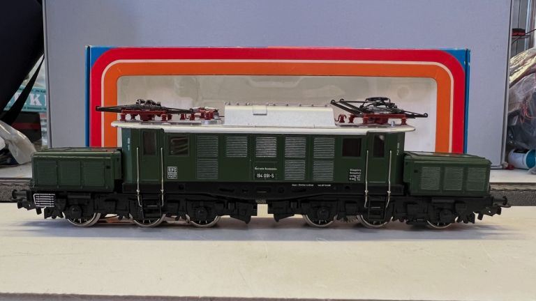 MARKLIN HO 3322 LOCOMOTIVA ELETTRICA E 194 091-5 DB SUPER CON SCATOLA ORIGINALE