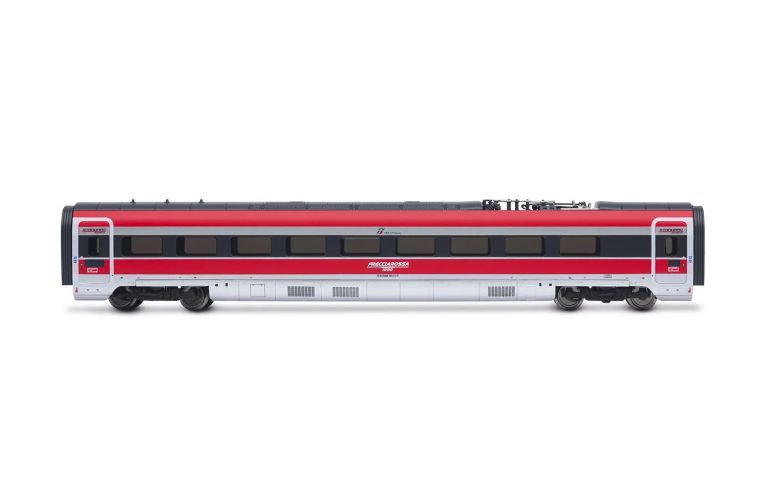 Arnold HN2620D FS Trenitalia, set base di 4 unit&agrave; del treno ad alta velocit&agrave; "Frecciarossa 1000", livrea pubblicitaria "Ducati", ep. VI con decoder digital DCC