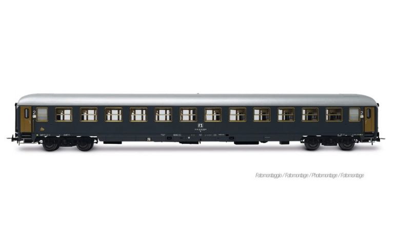 RIVAROSSI HO HR4410 FS, 3-unit pack of Exp 234/235 Remus Roma - Wien, WR "Pistoiesi" ex CIWL + WLABm MU '68 TEN + UIC-X '75 2nd class, grey
