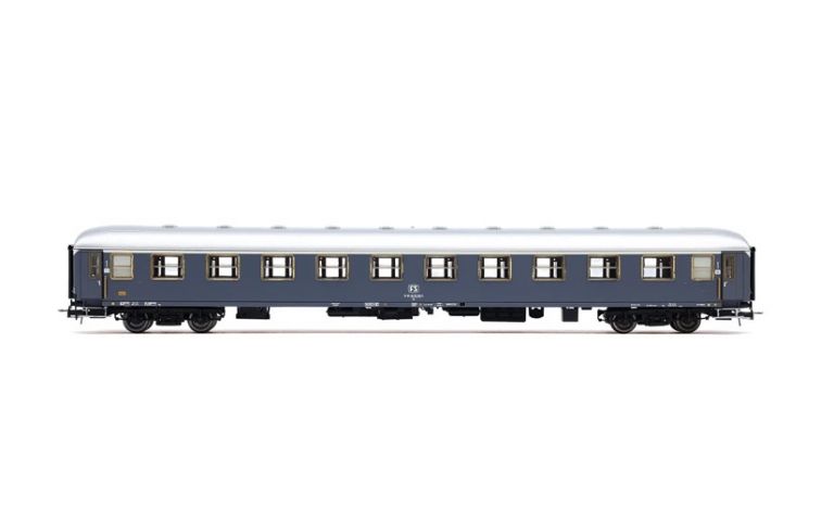 RIVAROSSI HO HR4412 FS, 3-unit pack of Exp 234/235 Remus Roma - Wien, UIC-X '68 couchettes + UIC-X '68 1st class + UIC-X '75 1st/2nd class, grey