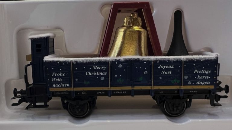 Marklin 48402 H0 Christmas Car for 2002
