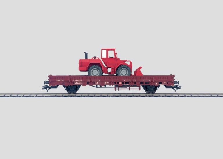 Marklin HO 46972 Flat Car Loaded with a skip loader