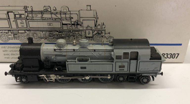 MARKLIN HO 83307 LOCOMOTIVA A VAPORE T 18 USATA CON SCATOLA ORIGINALE